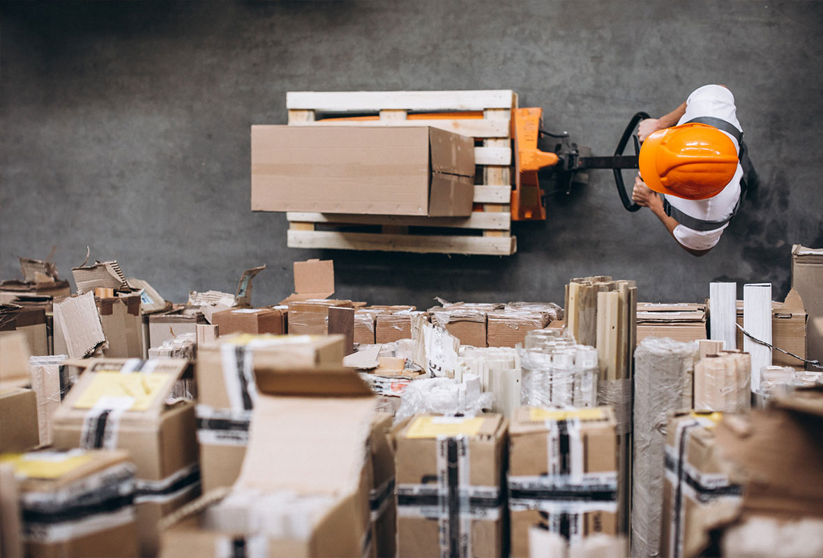 https://lumalogistics.co.za/wp-content/uploads/2024/02/inner_b2.jpg